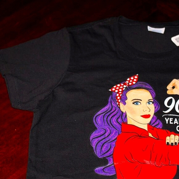 New Port & Company 90 Years Old Tee - Medium - Picture 5 of 9